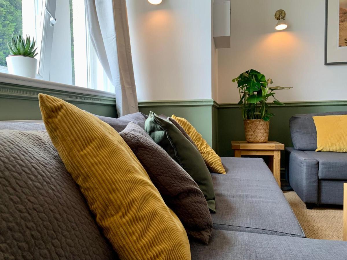 Stunning Rural Apartment - Sleeps 4 - Parking Lichfield Bagian luar foto